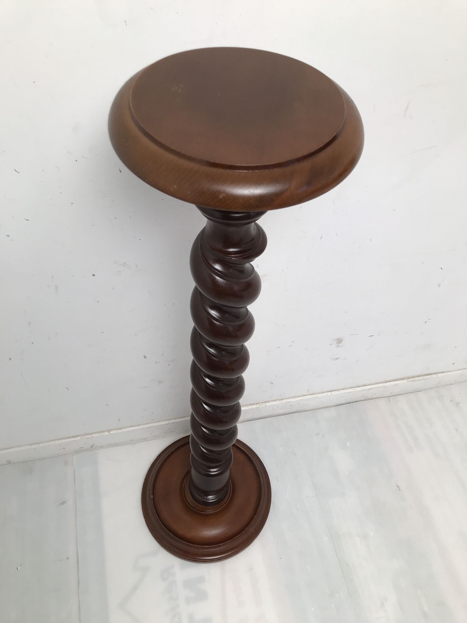 Wooden beech column harness turned 40s