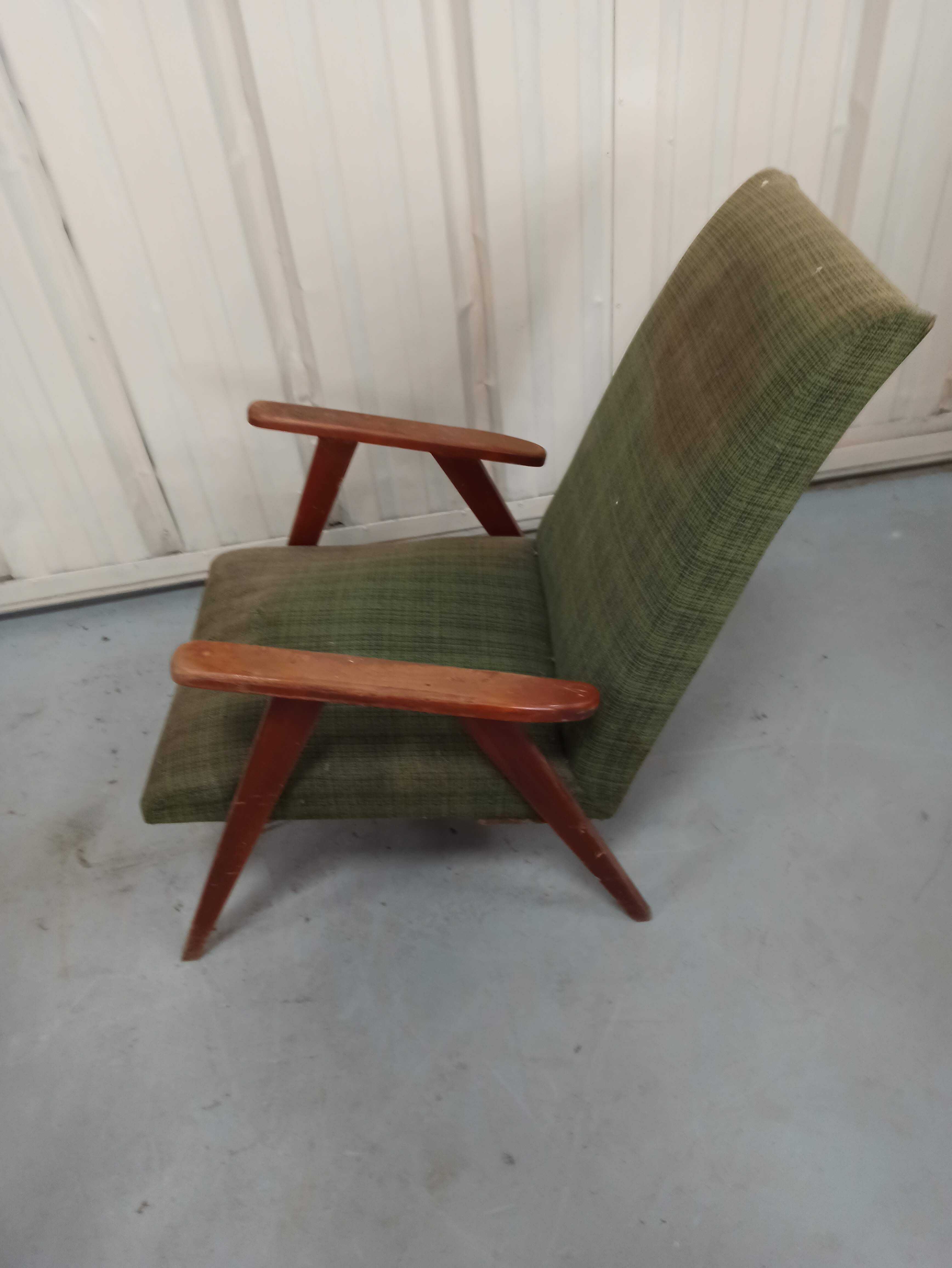 Set 3 armchairs compass feet