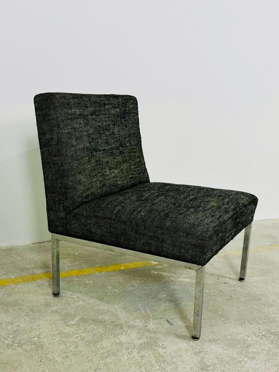 Lounge chair by Florence Knoll