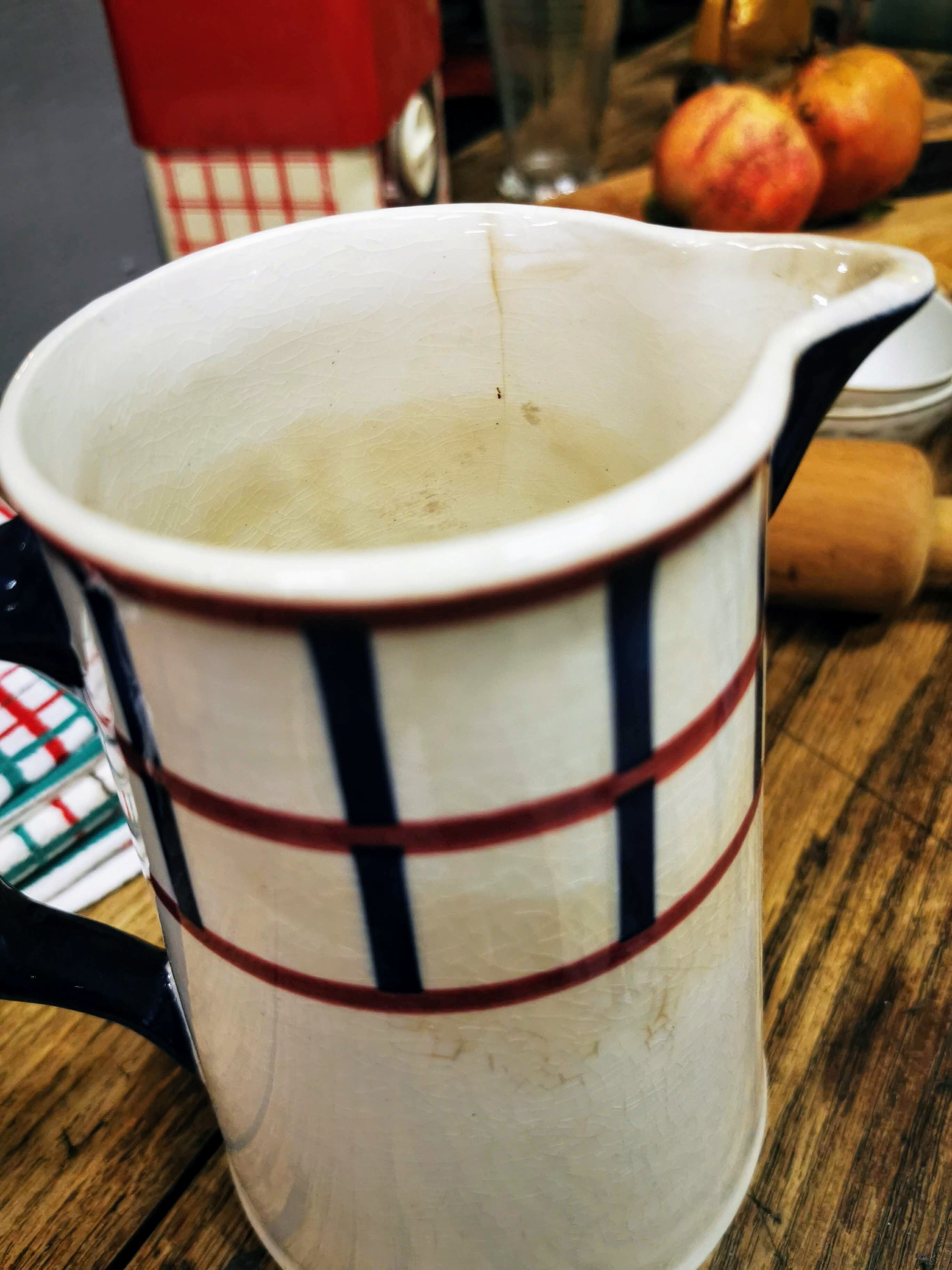 Ceramic pitcher, Basque decor