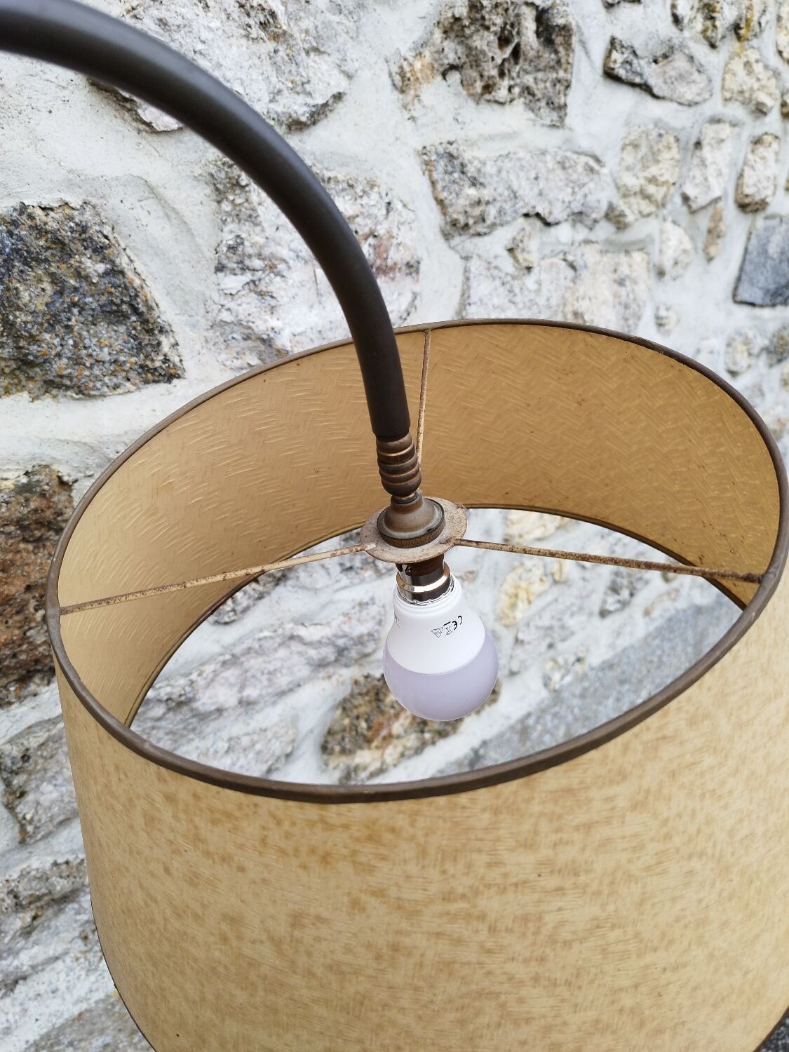 Vintage magazine rack lamp