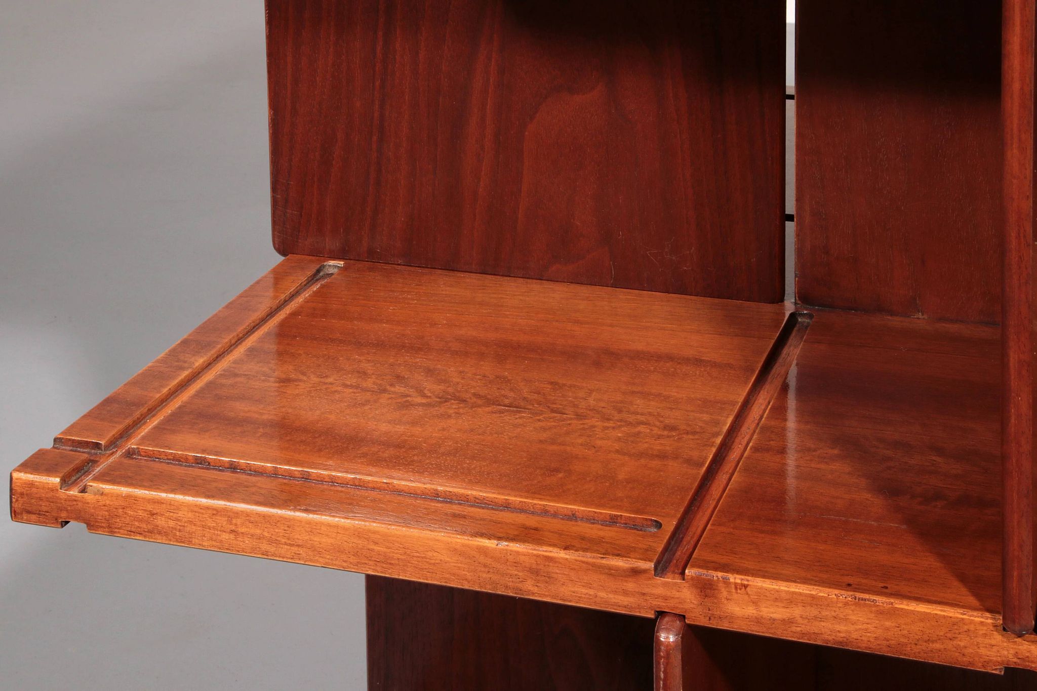 Gianfranco Frattini revolving modular bookcase model 823, 1963 Italy