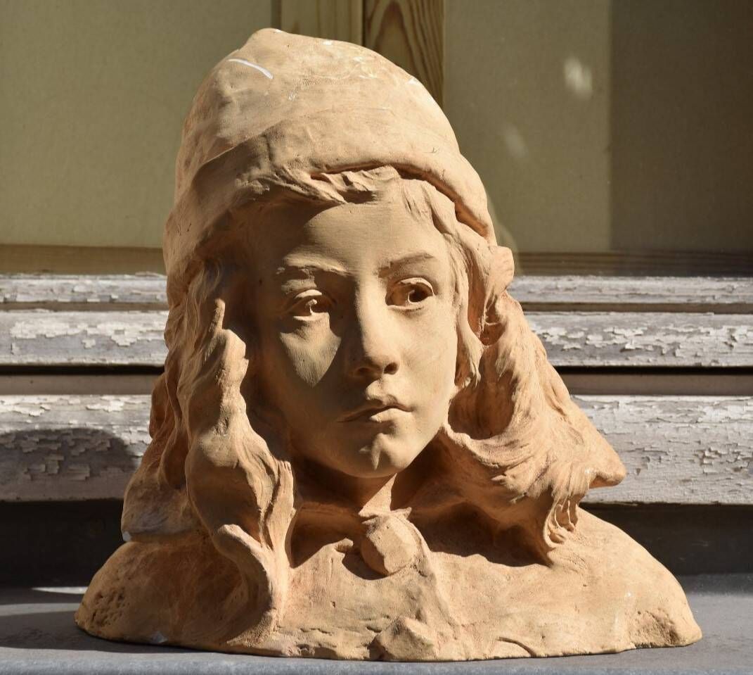 Henri Rogerol (attributed to), Young Girl with Bonnet (circa 1920)
