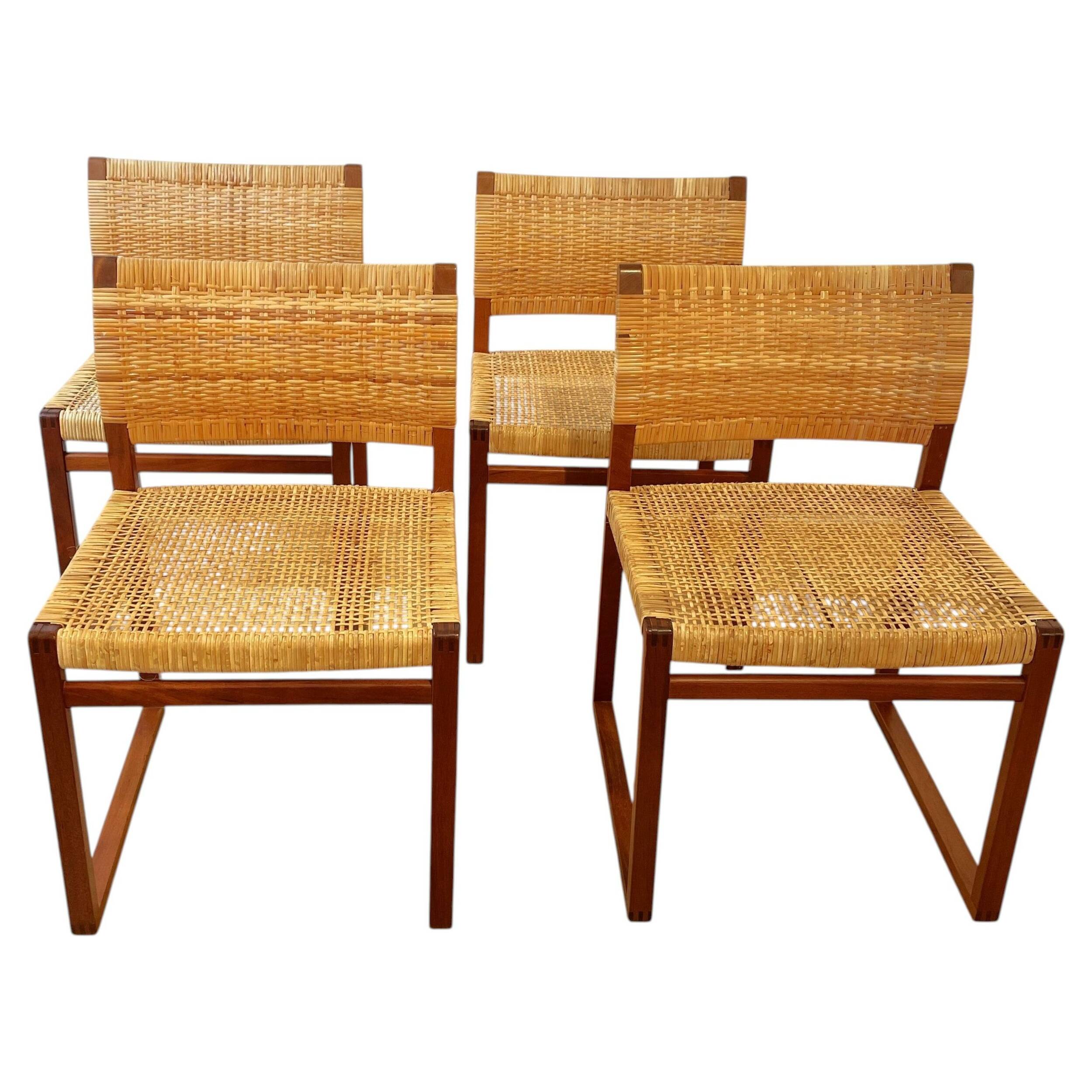 BM61 chairs in mahogany by Borge Mogensen