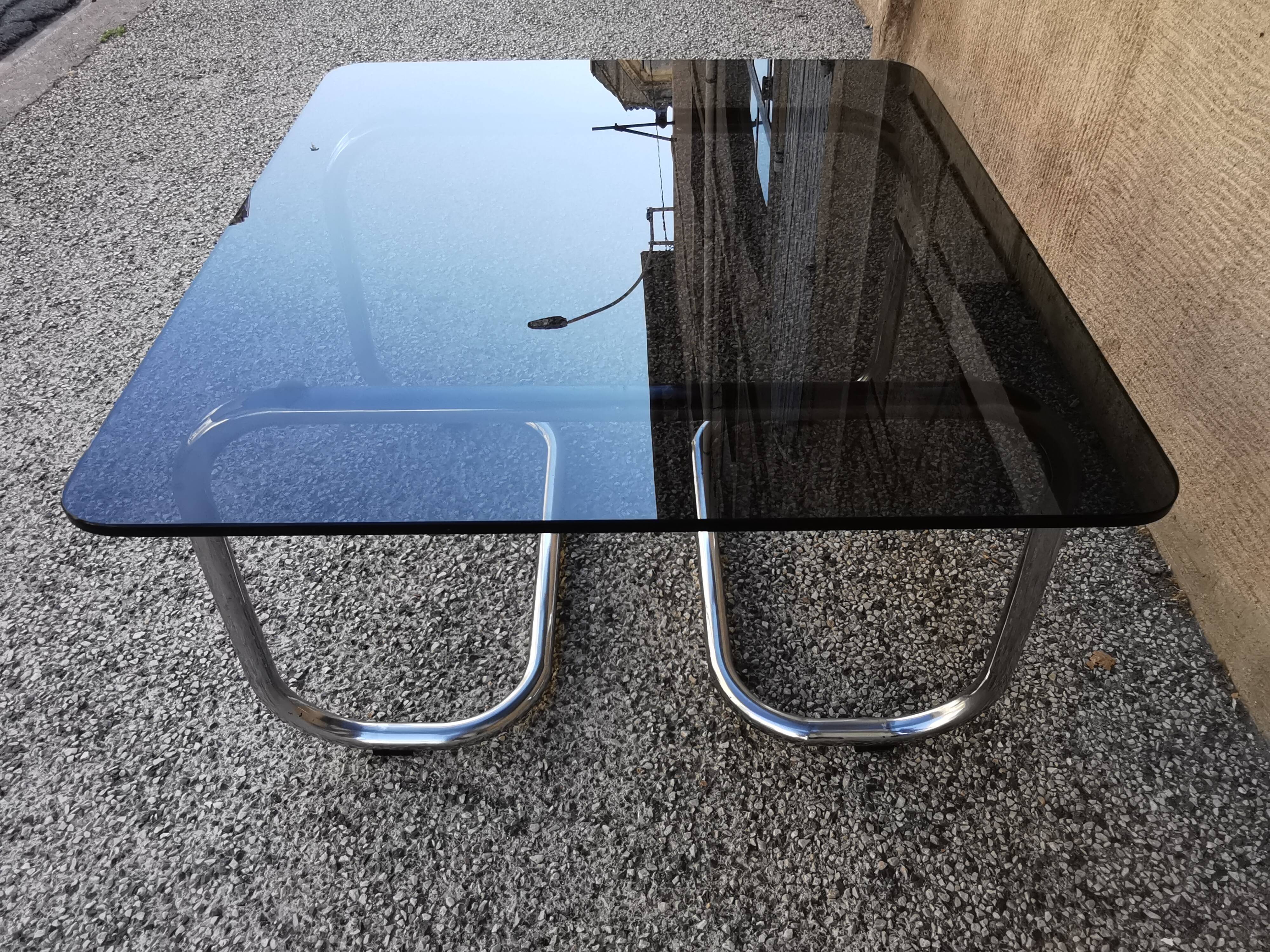 Vintage auxiliary coffee table 70s Bauhaus style