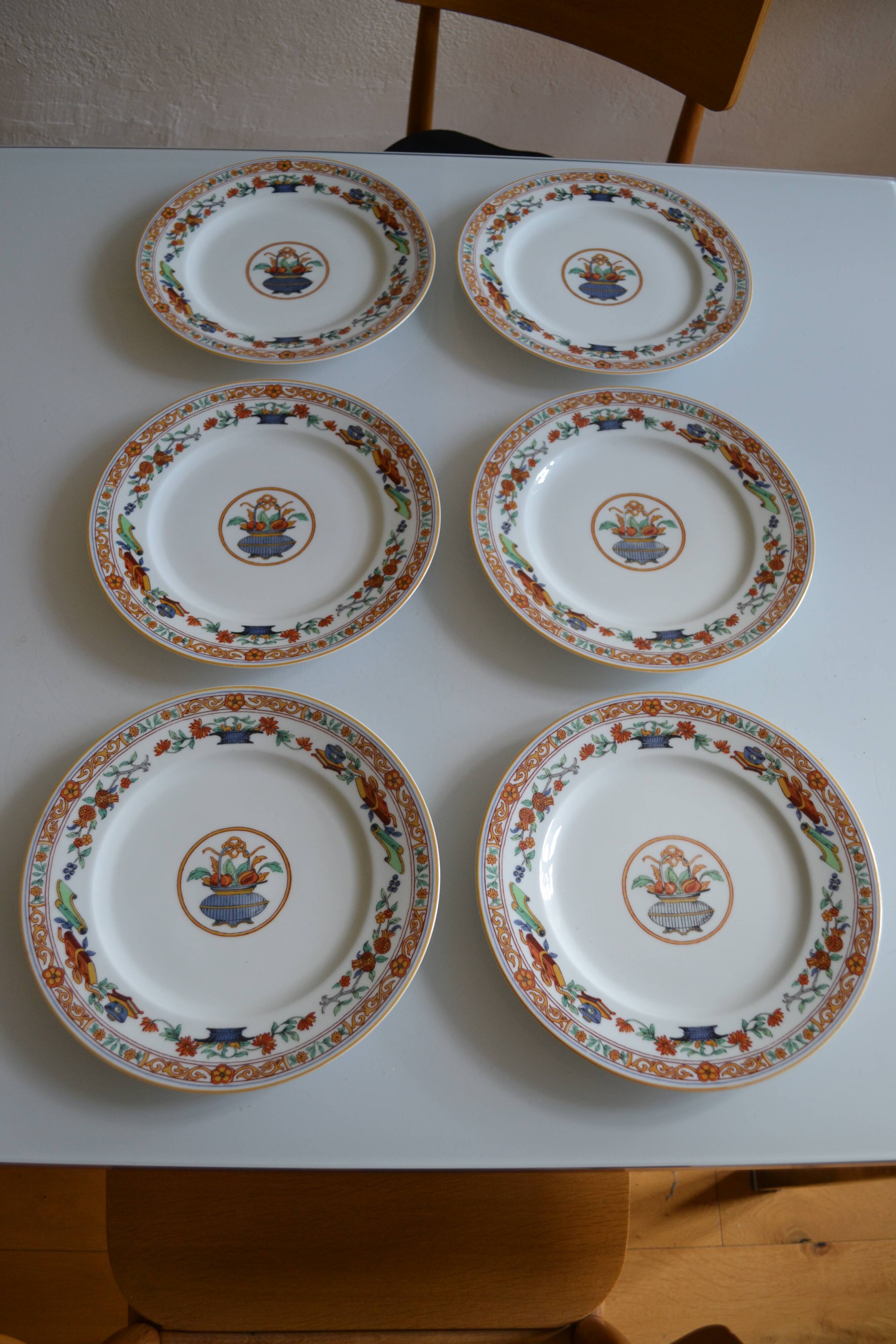 Limoges porcelain Haviland 6 flat plates decor "In the basket"