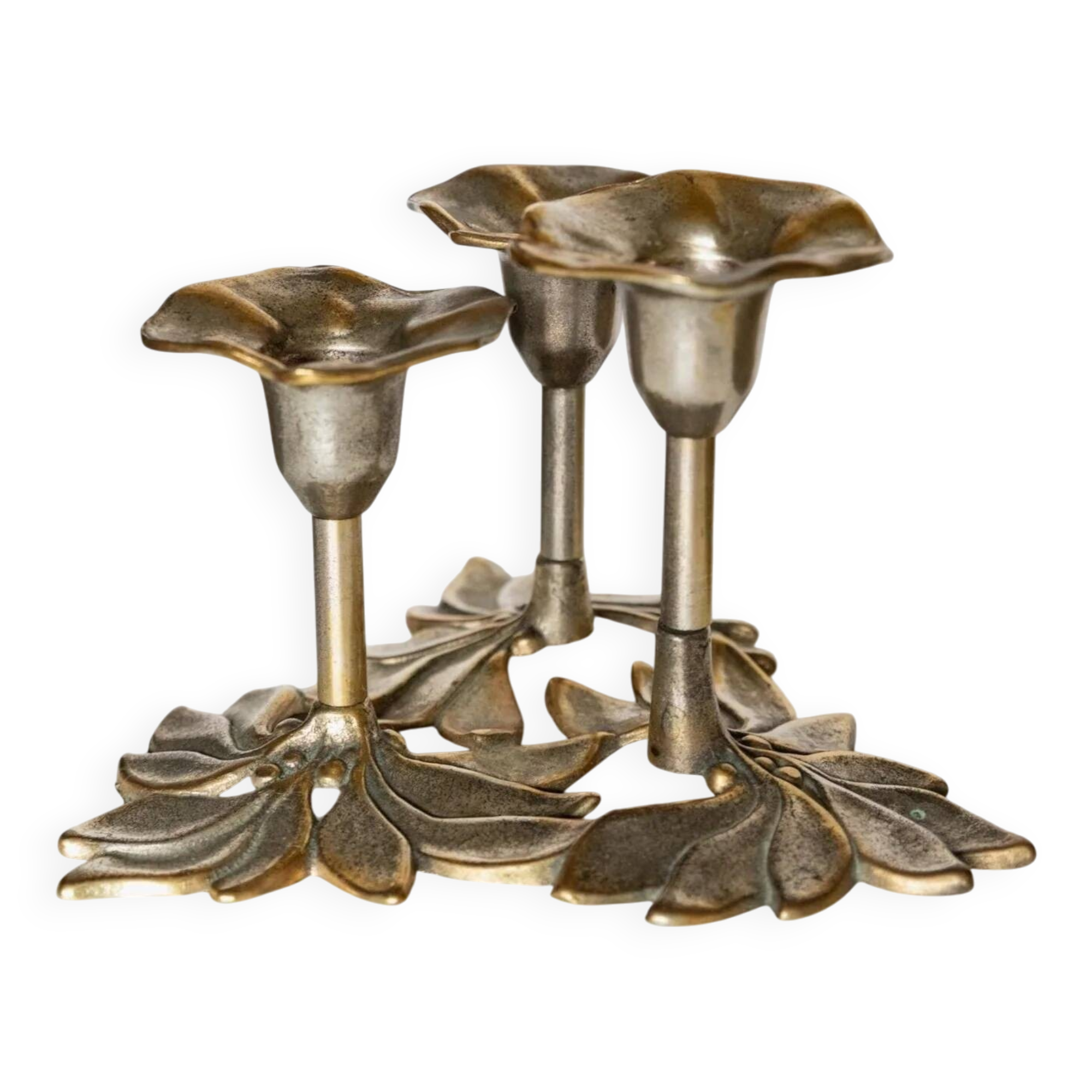 Bougeoir en laiton doré plaqué or à 3 bras avec motif de fleurs et de feuilles, design danois des années 1970.