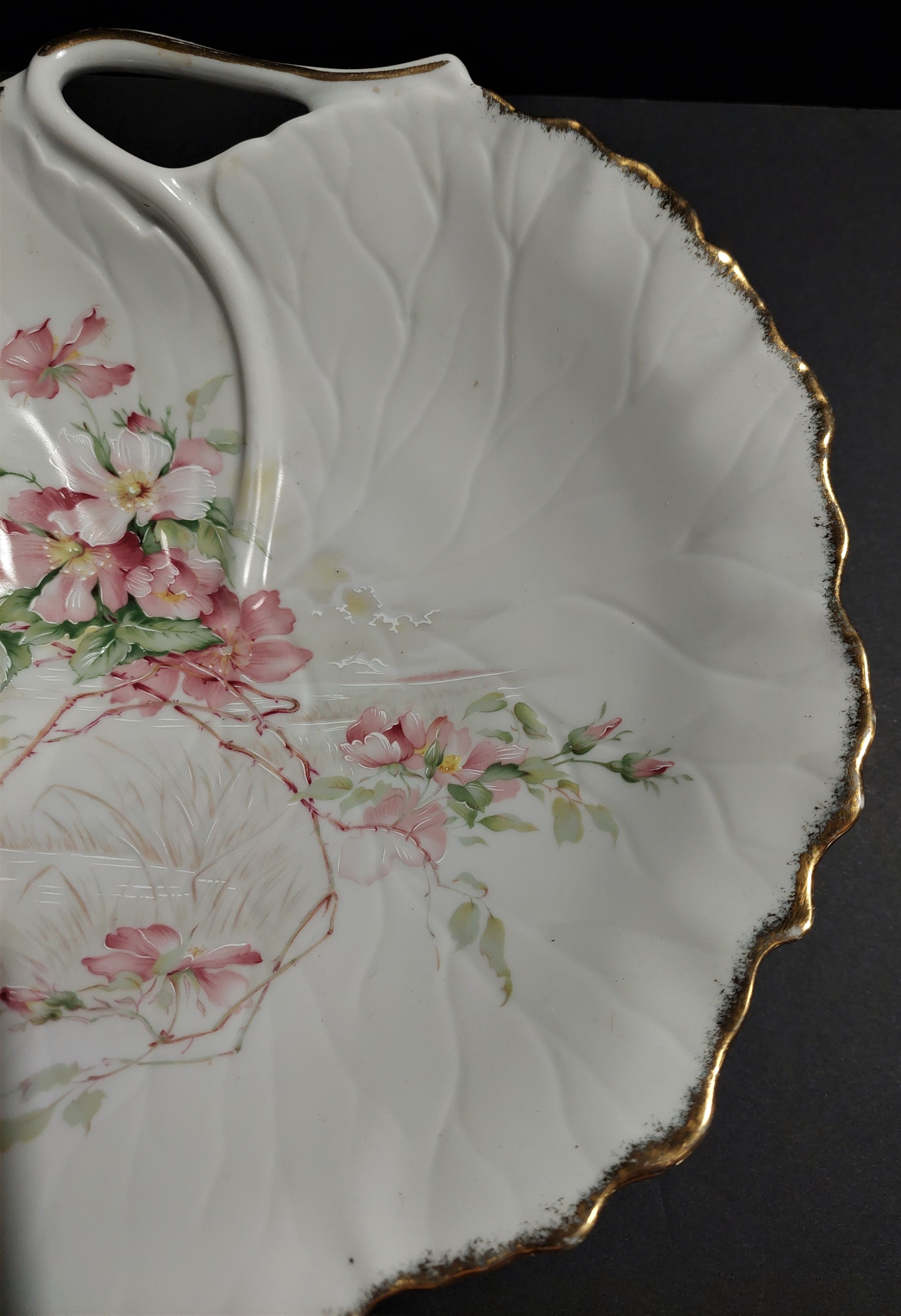 Hollow dish limoges porcelain france flowers xxth