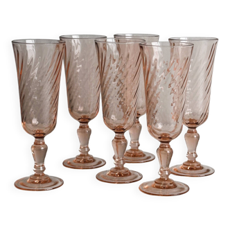 Lot de 6 verres rose translucide torsadés