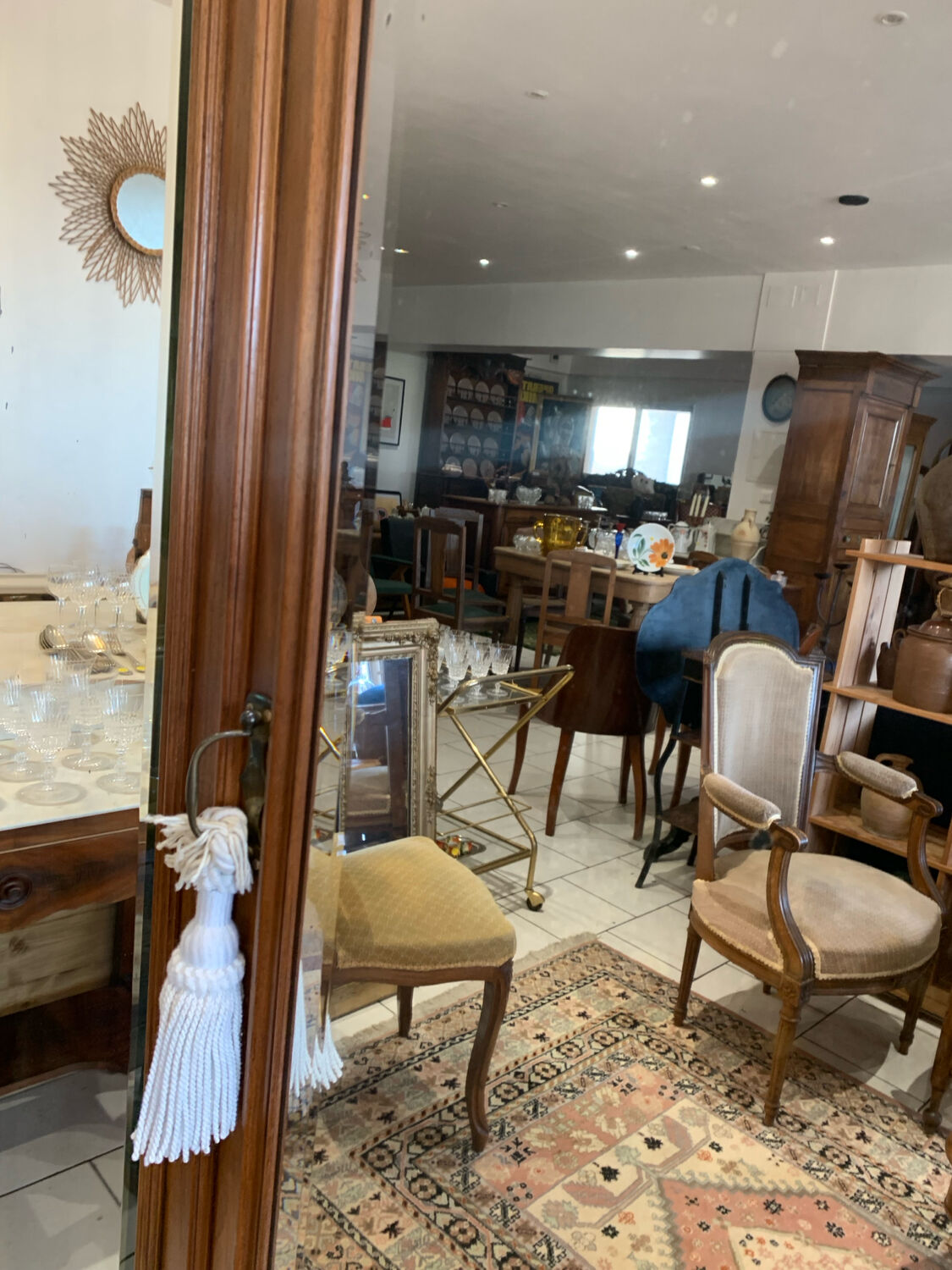 Armoire Ancienne circa 1900 Noyers