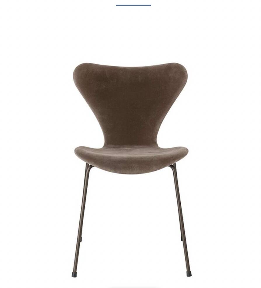 Lot de 4 chaises Série 7 - Edition Fritz Hansen
