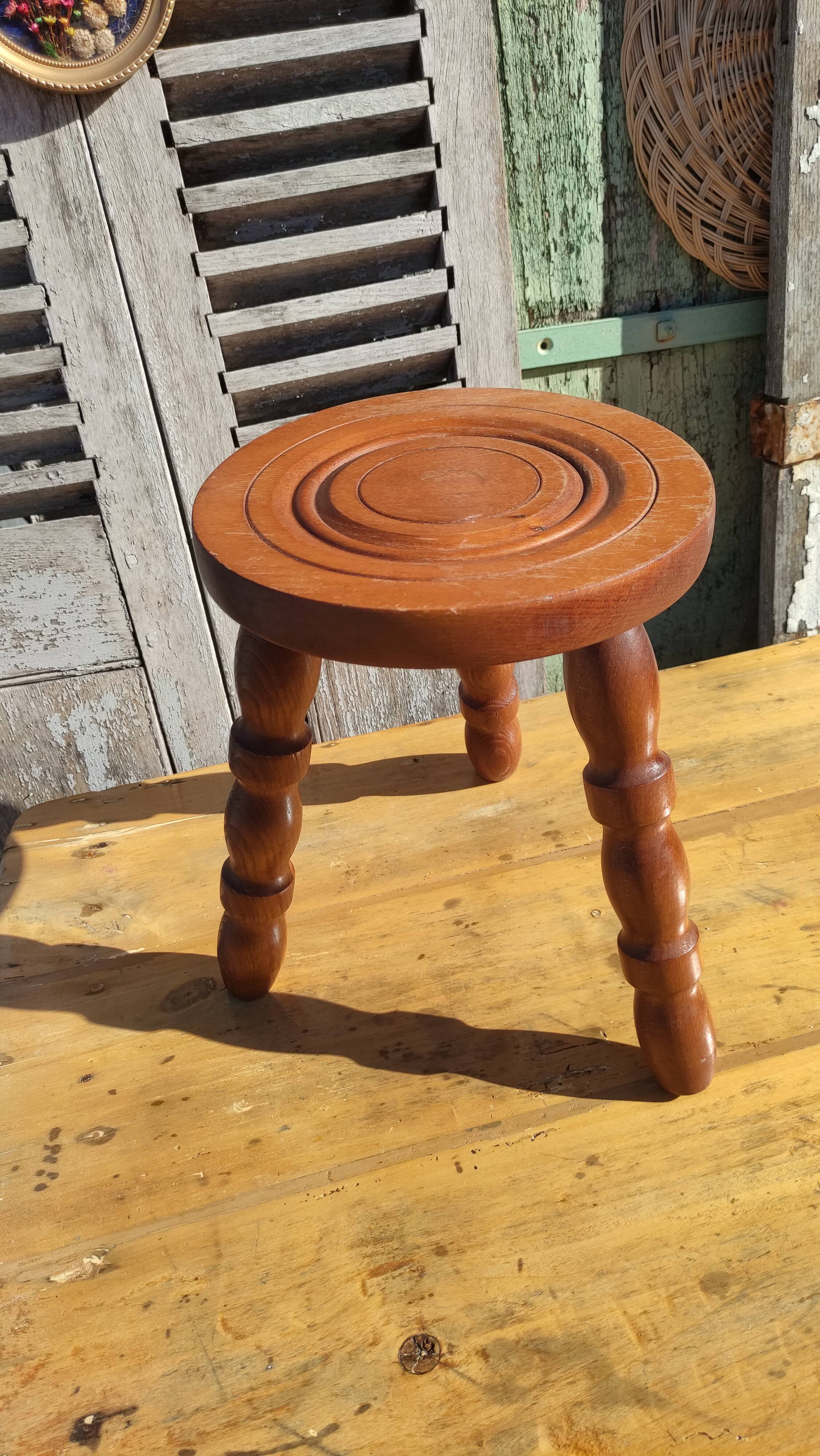 Tabouret tripode vintage en bois