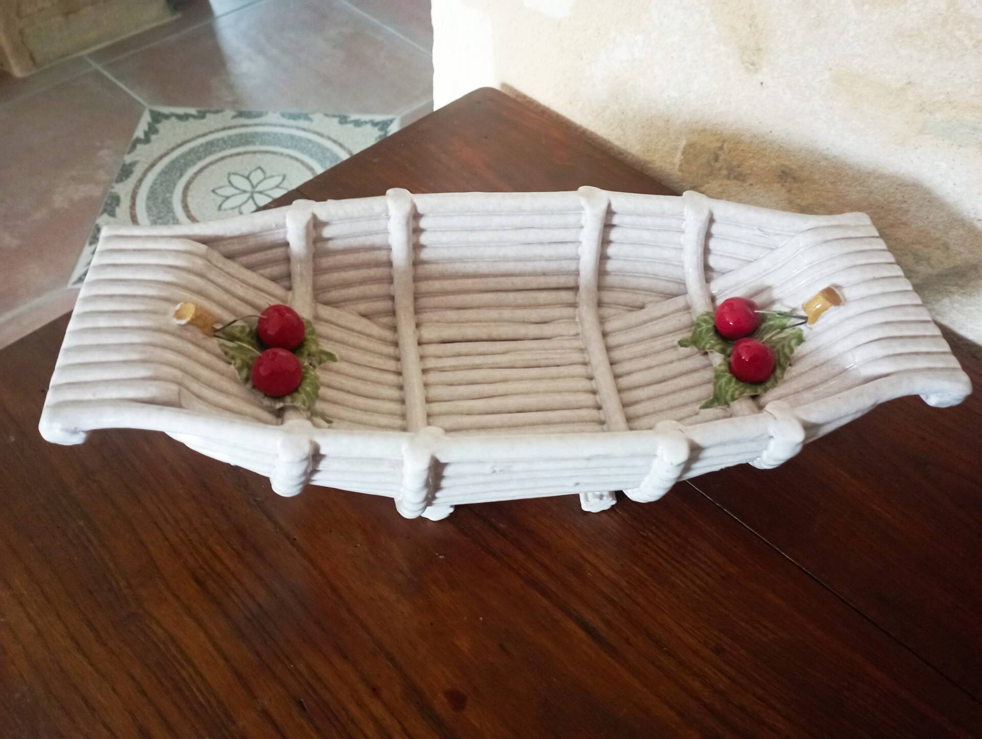 Ceramic cup