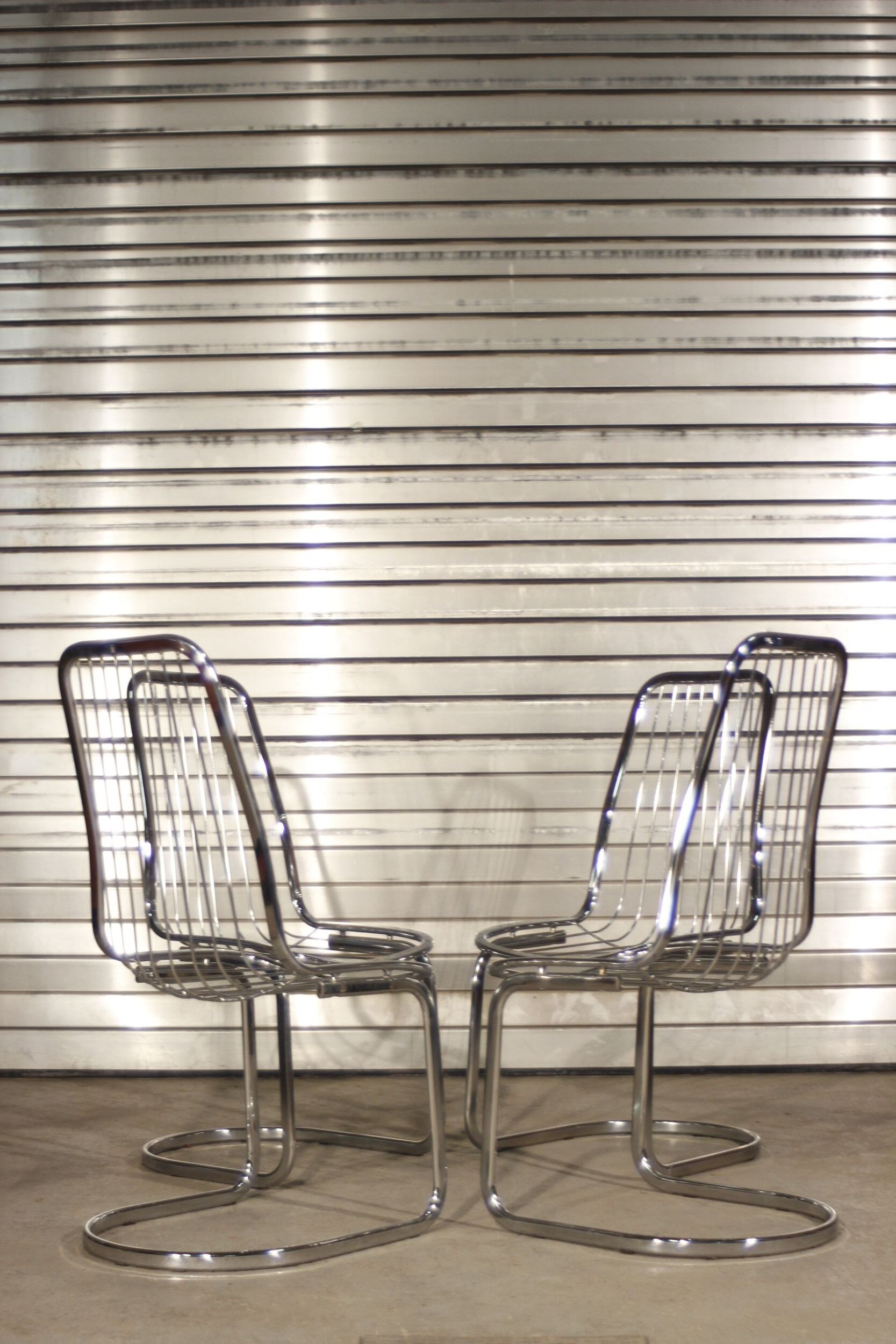 Lot de 4 chaises de salle à manger en tige d'acier chromé par Gastone Rinaldi, Italie 1970s