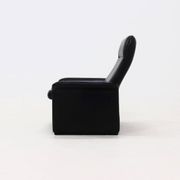 Fauteuil de salon DS50 en cuir noir par De Sede Suisse années 1980