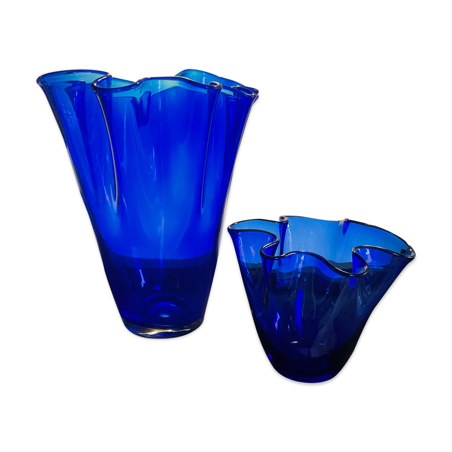 Duo of handkerchief vases in glass paste 70s-80s