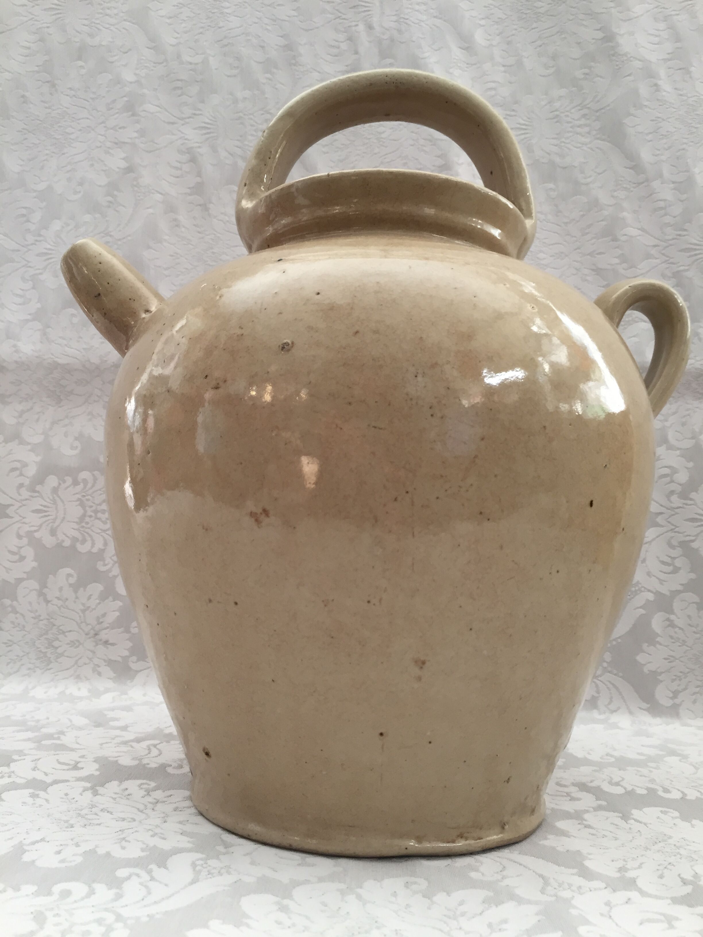 Old beaked jug gargoulette pichet chevrette terracotta