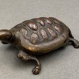 Bronze turtle XIXth Chocolate patina Fine carving