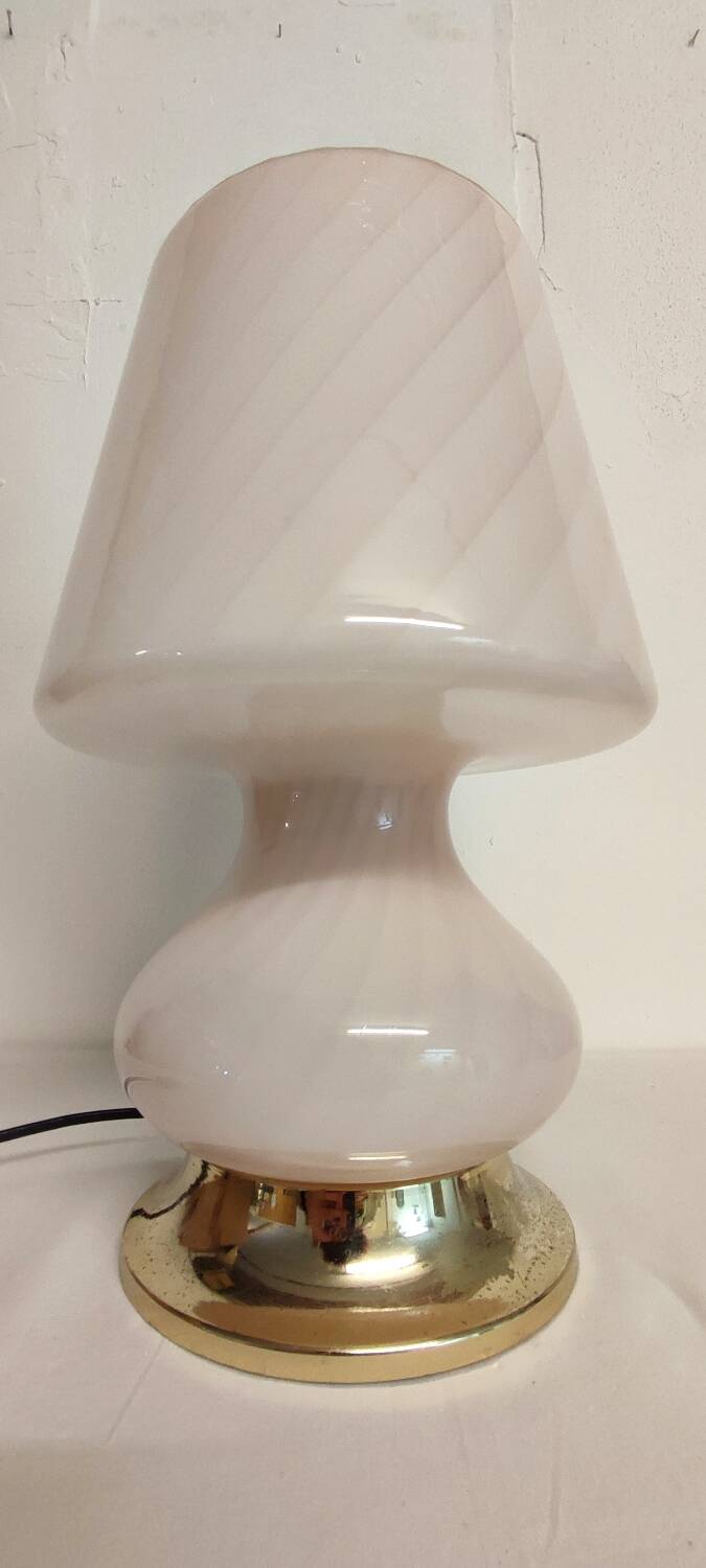 Lámpara de mesa "seta"de cristal de Murano. Italy, 1980s.