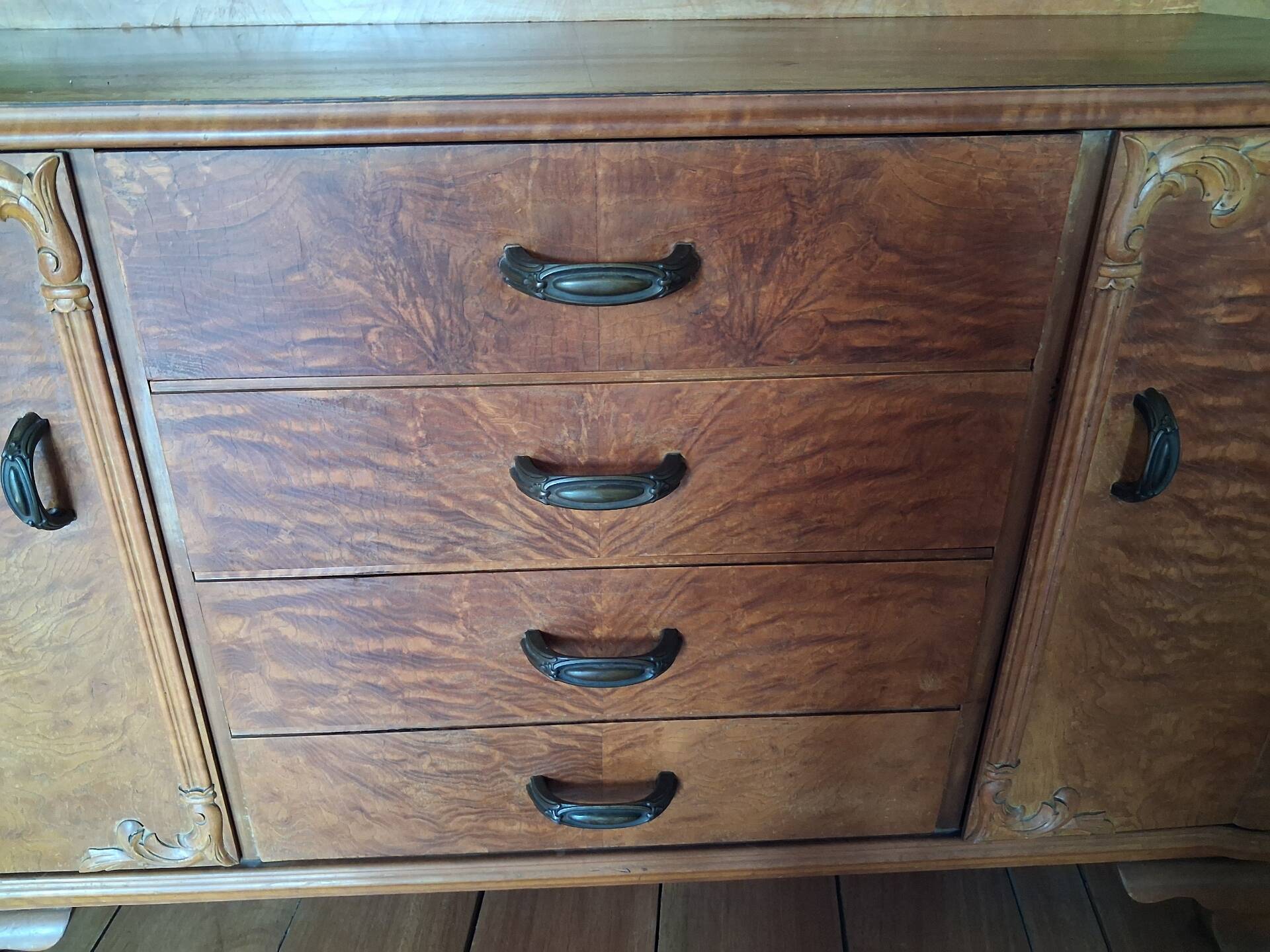 Art Deco mirrored dressing table