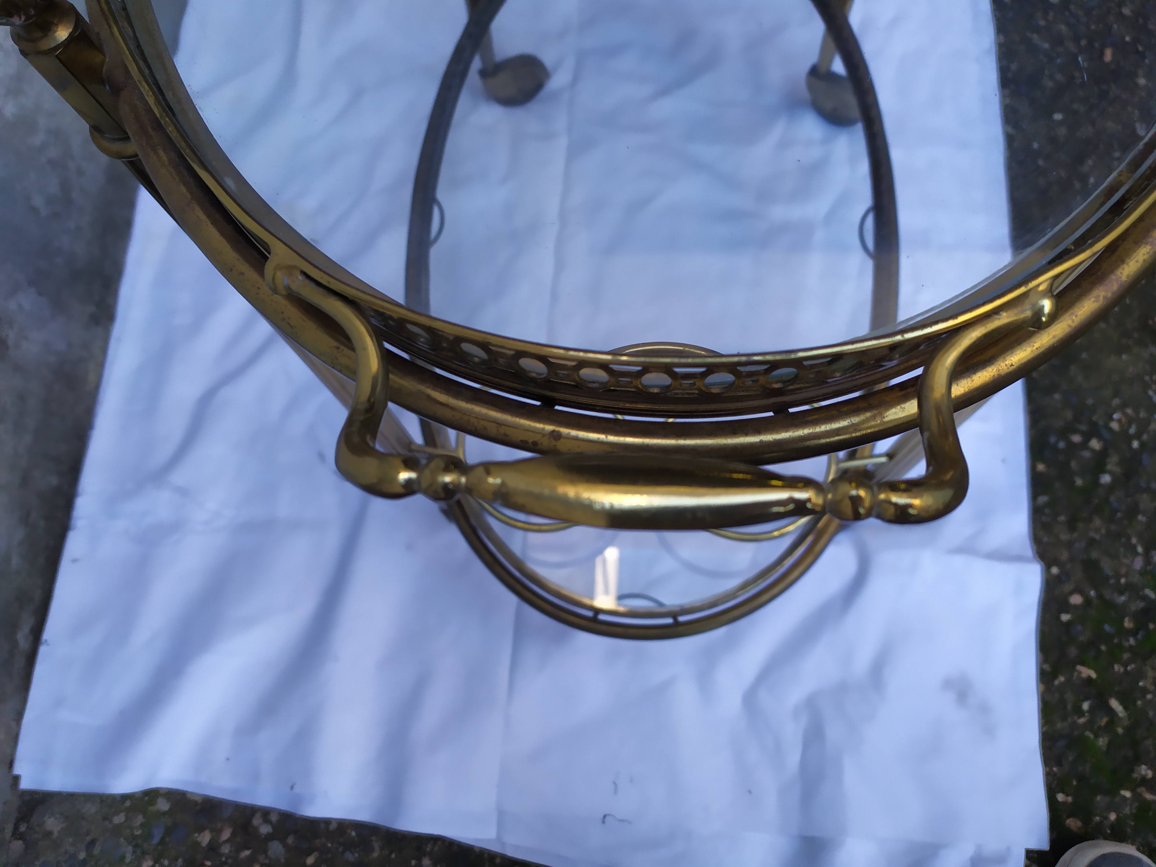 Golden rolling bar dessert