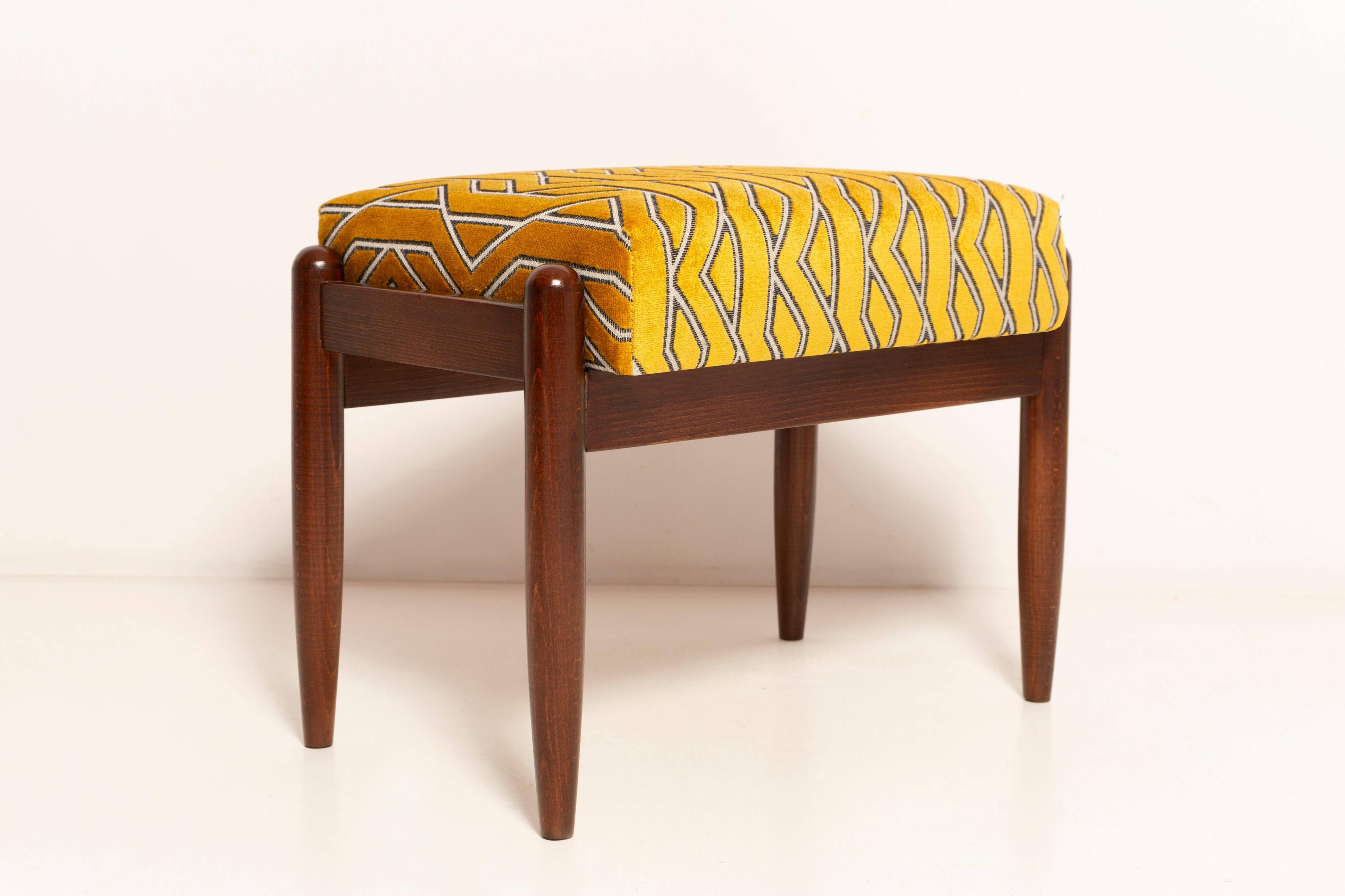 Mid Century GFM pair of stools in yellow jacquard by Casamance, E. Homa, 1960s