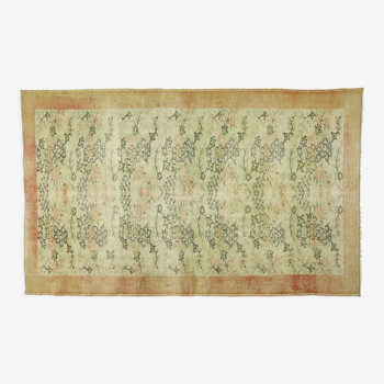 Anatolian handmade vintage rug 272 cm x 168 cm