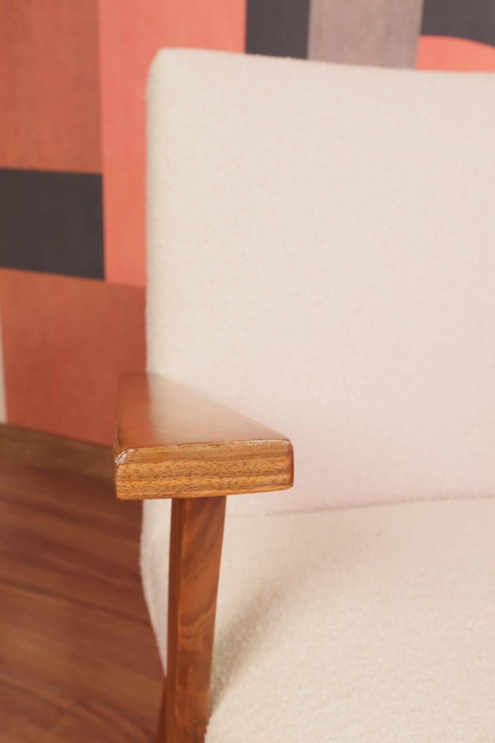 Vintage armchairs set of 2 beige bouclé walnut wood 1960