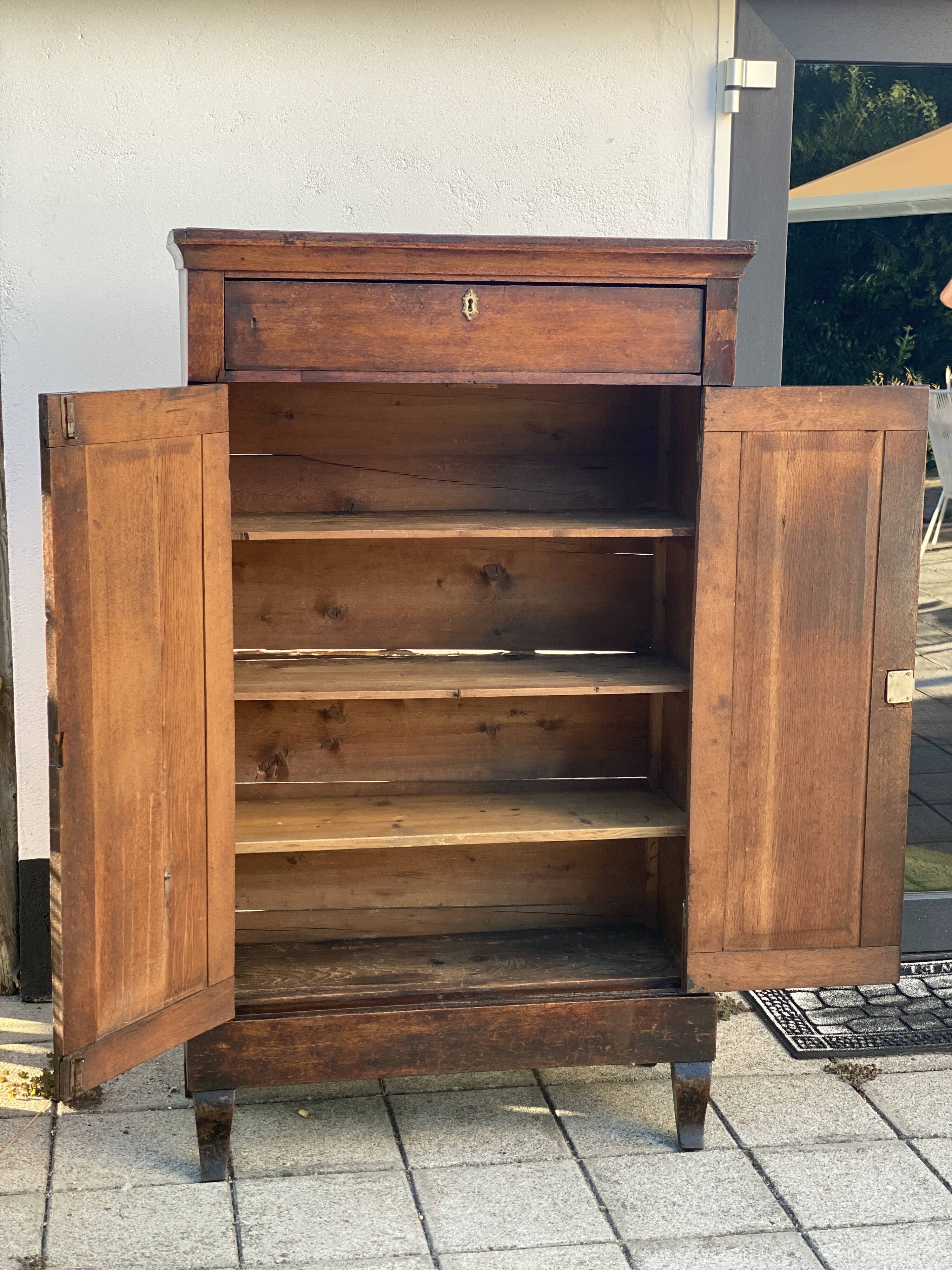 Biedermeier style oak wood cabinet