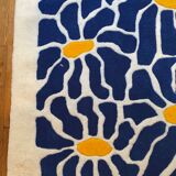Hand-tufted rug with graphic pattern, unique piece