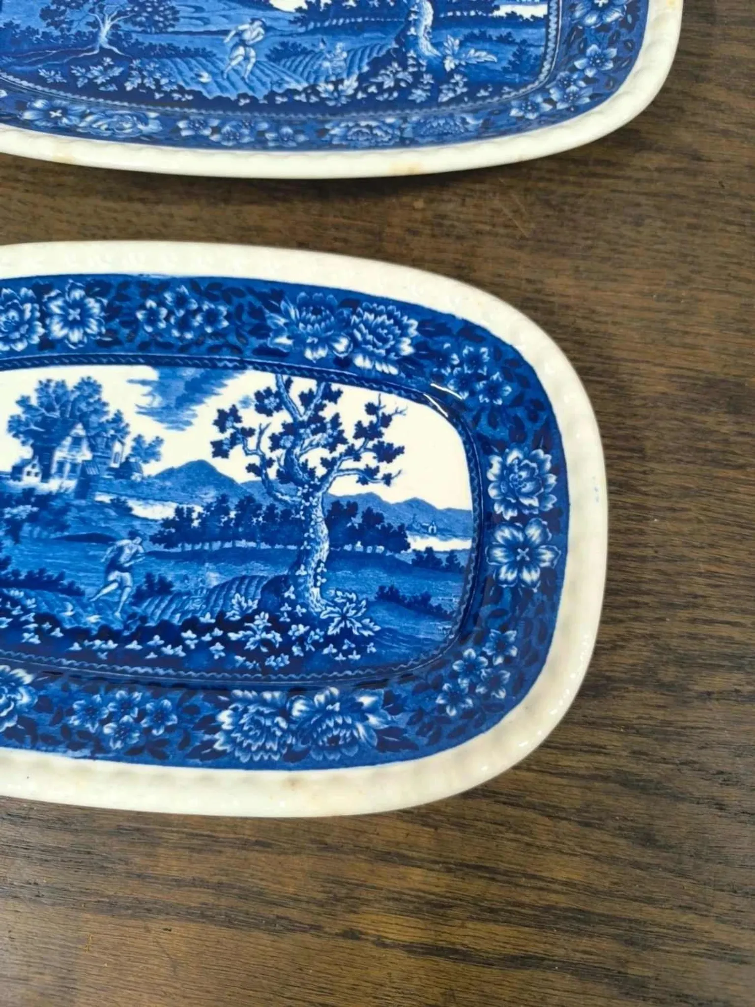 Lot de 2 plats Villeroy et Boch Rusticana bleus