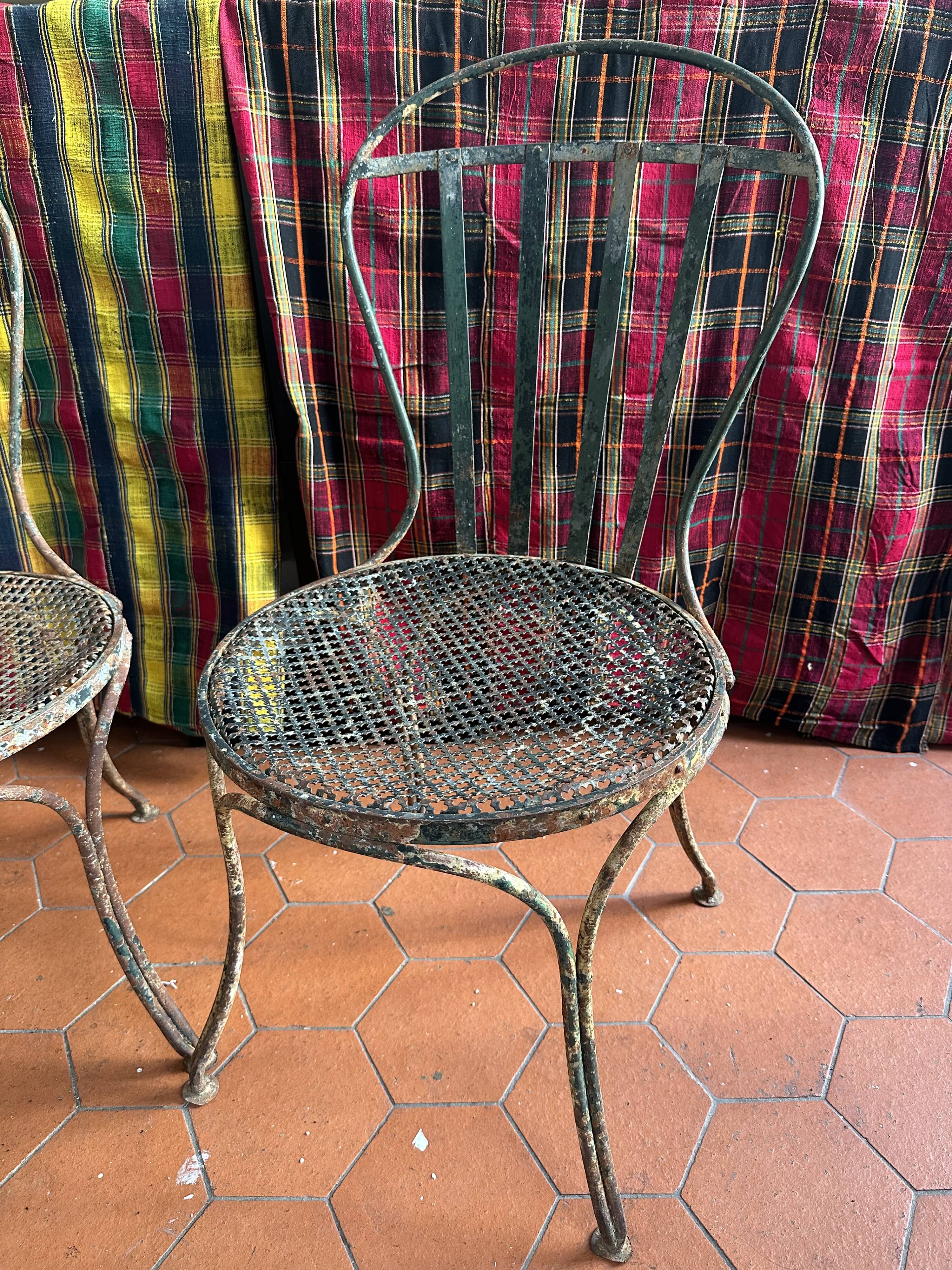 Chaise de jardin en fer peint XIXe