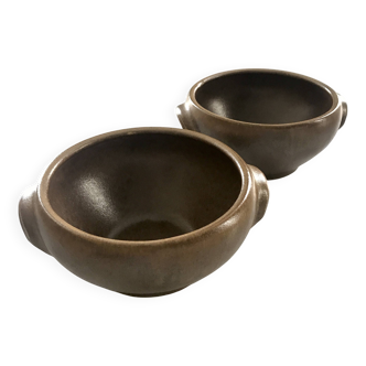 Glazed stoneware bowls
