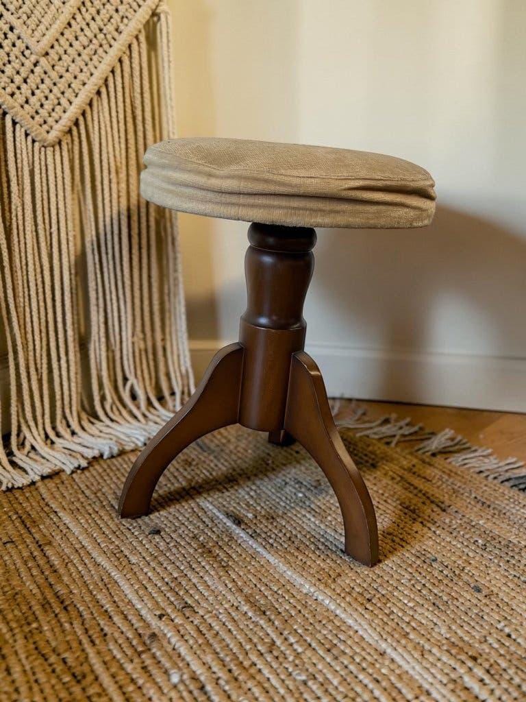 Vintage piano stool/chair