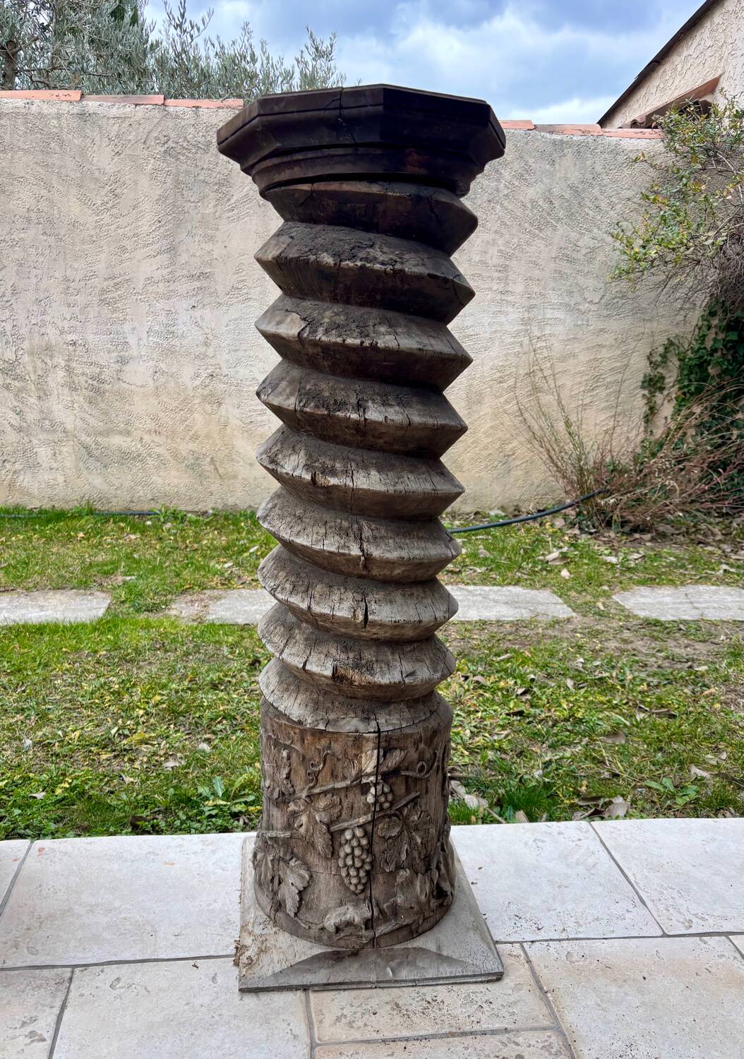 Show the press XIXth.