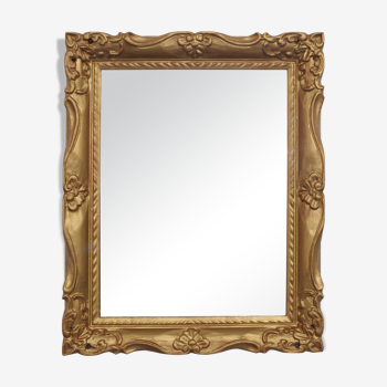 Gilded wooden mirror with leaf