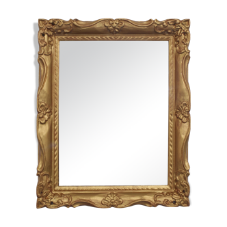 Gilded wooden mirror with leaf