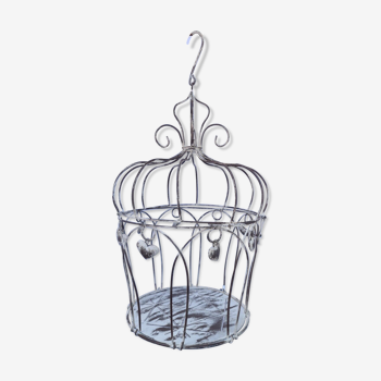 Cage à oiseaux décorative avec des coeurs en fer