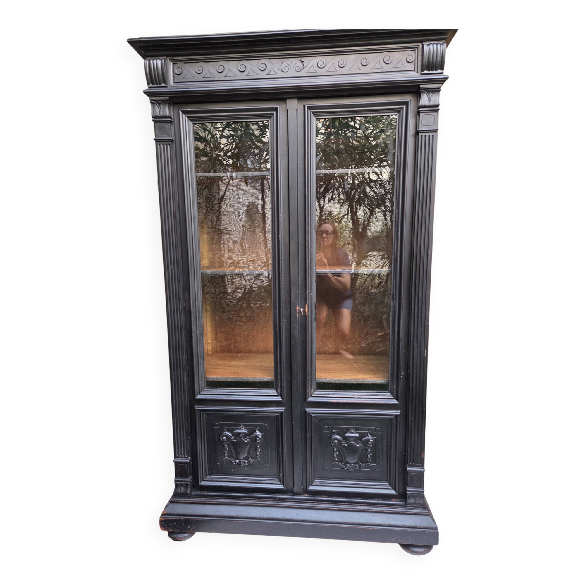 Napoleon III display cabinet