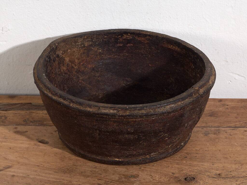 Old bowl in primitive style (c.1900) #33