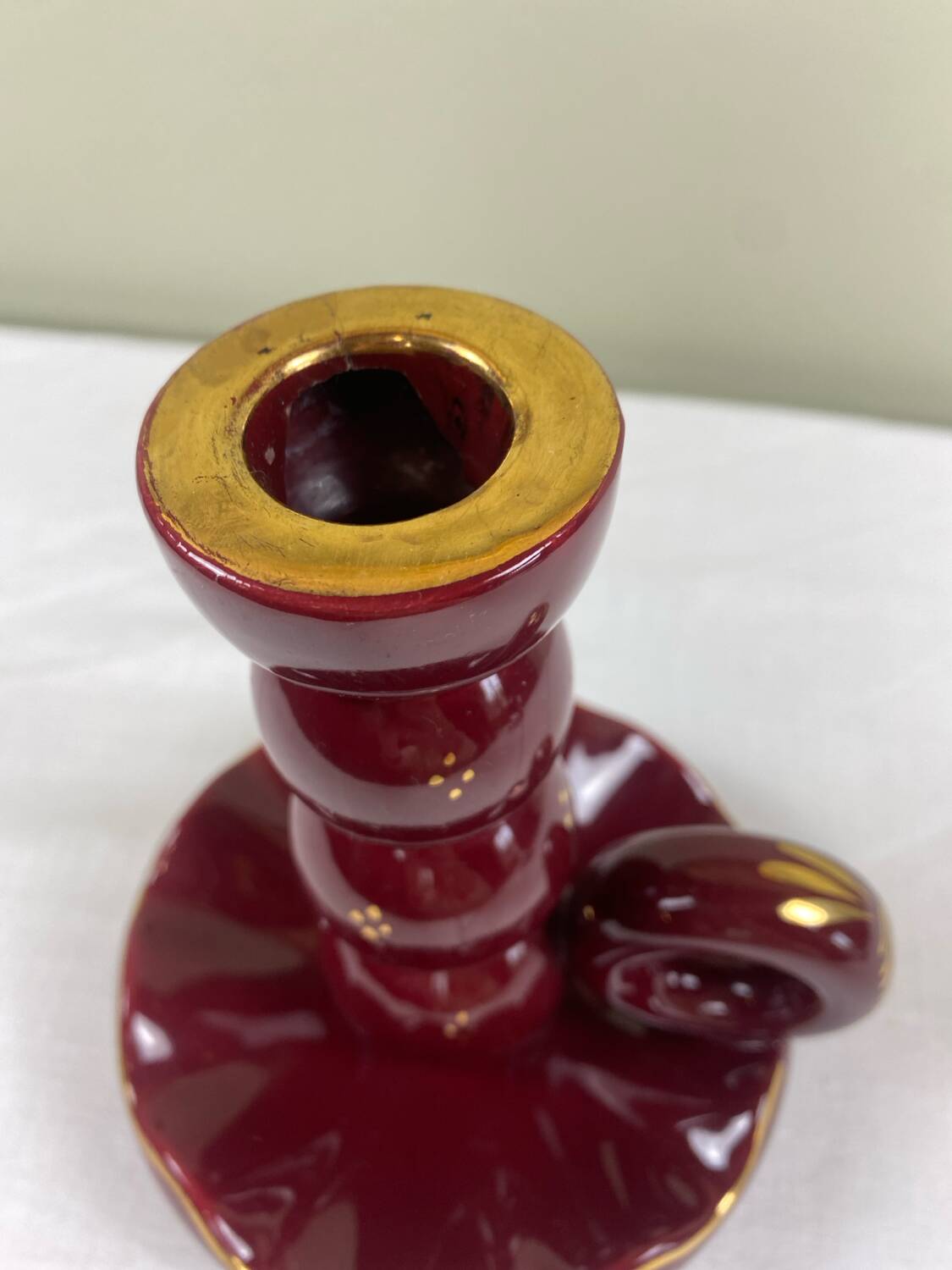 Ceramic candle holder