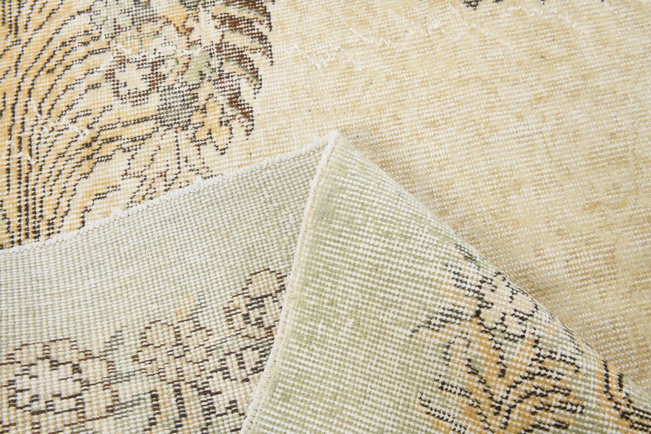 Light Green & Beige Handmade Wool Vintage Rug, 173x262 Cm
