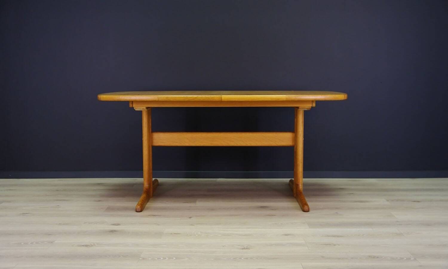 Ash table, Danish design, 1960s, manufacturer: Skovby