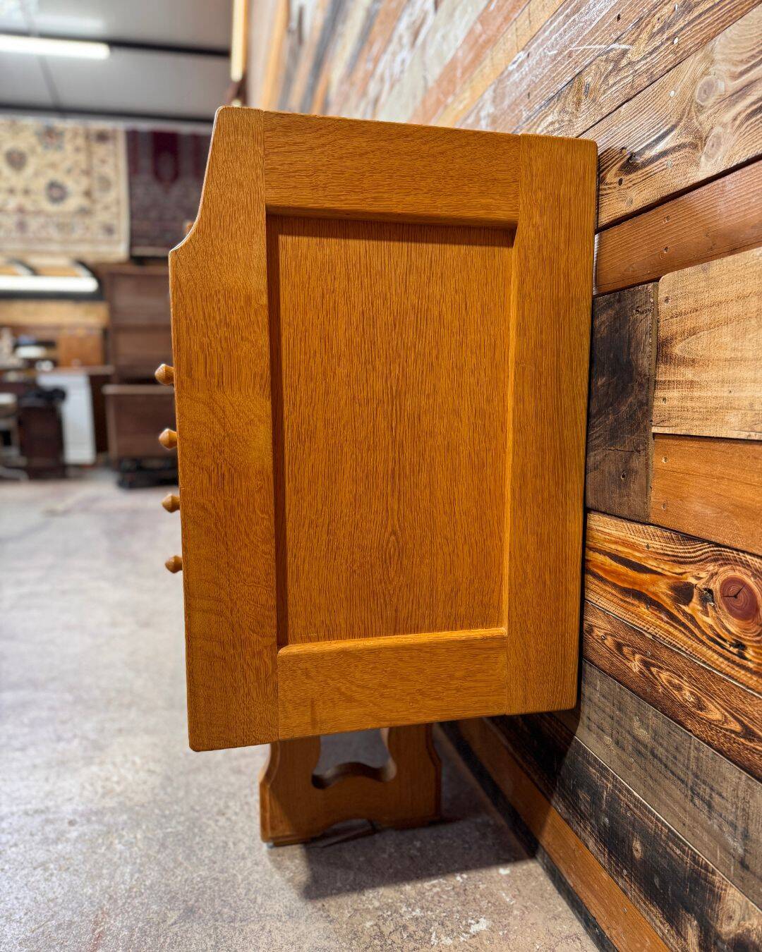 Enfilade “Simon” en chêne et céramique – Guillerme & Chambron