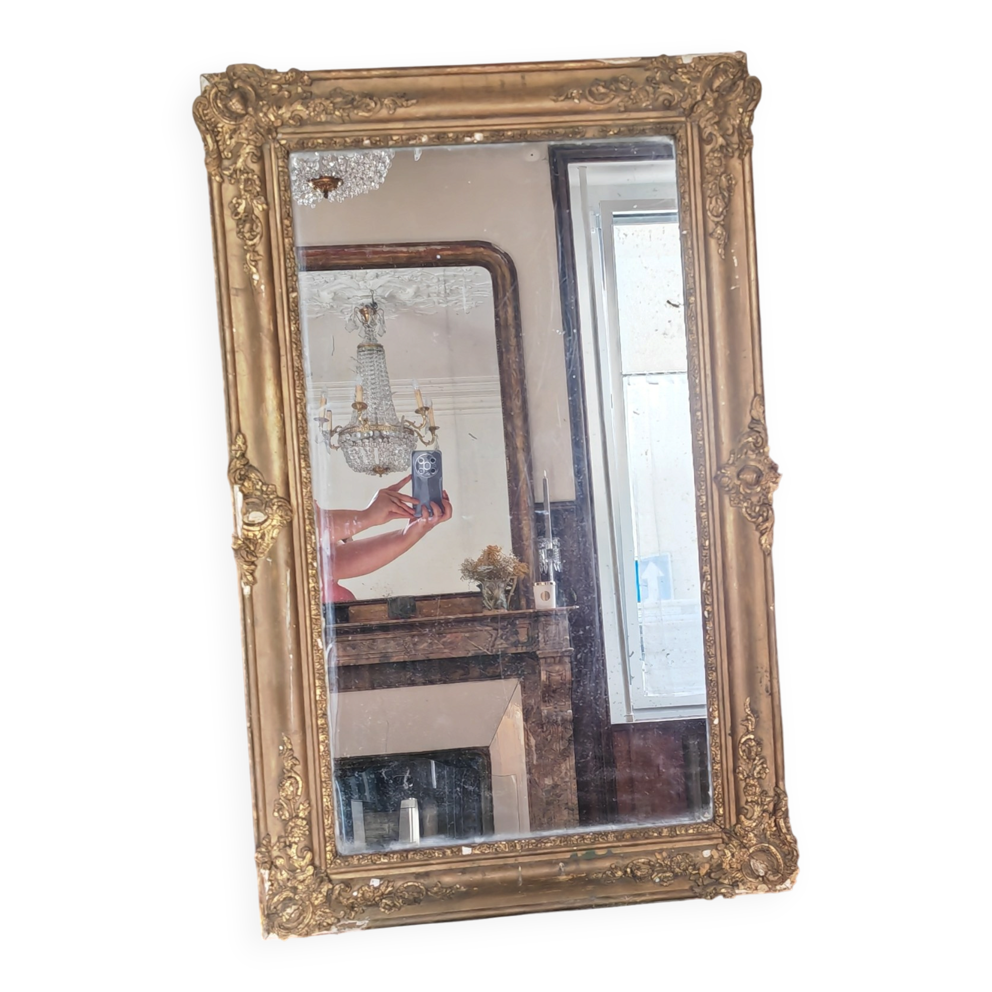 Large gilded mirror from the 19th century.