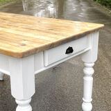 Table wood turned feet