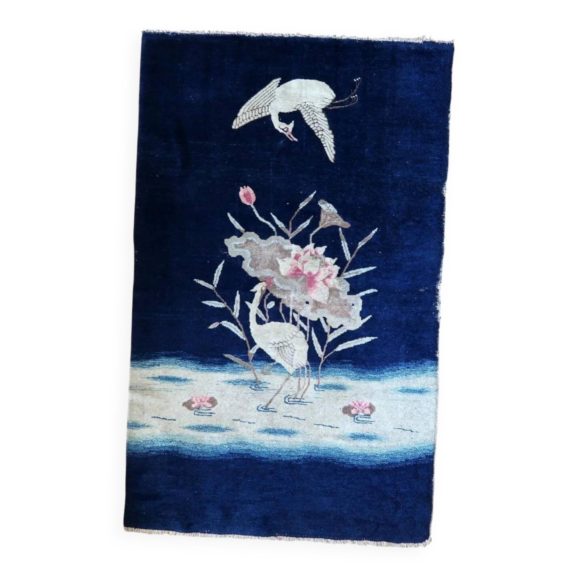 Antique 1890s Chinese Peking rug with crane design 95cm x 152cm