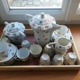 Service à café ancien en porcelaine fine Limoza