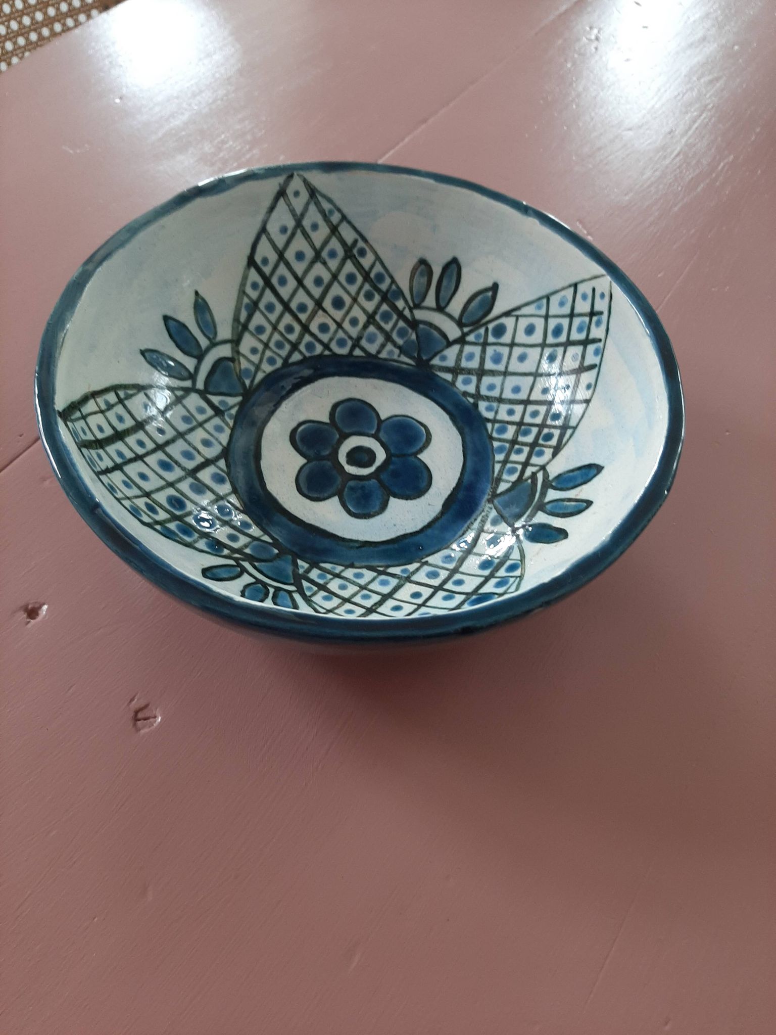 barbotine style salad bowl with blue floral pattern