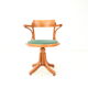 Chaise pivotante réglable en hauteur par Ton